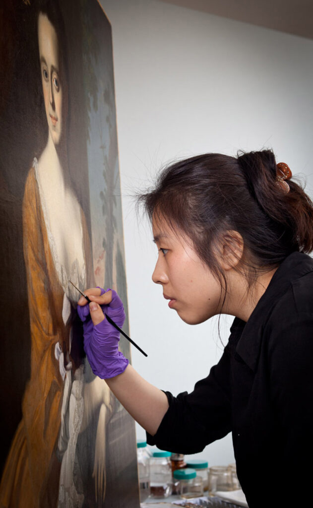 Conservator Hae Min Park at work